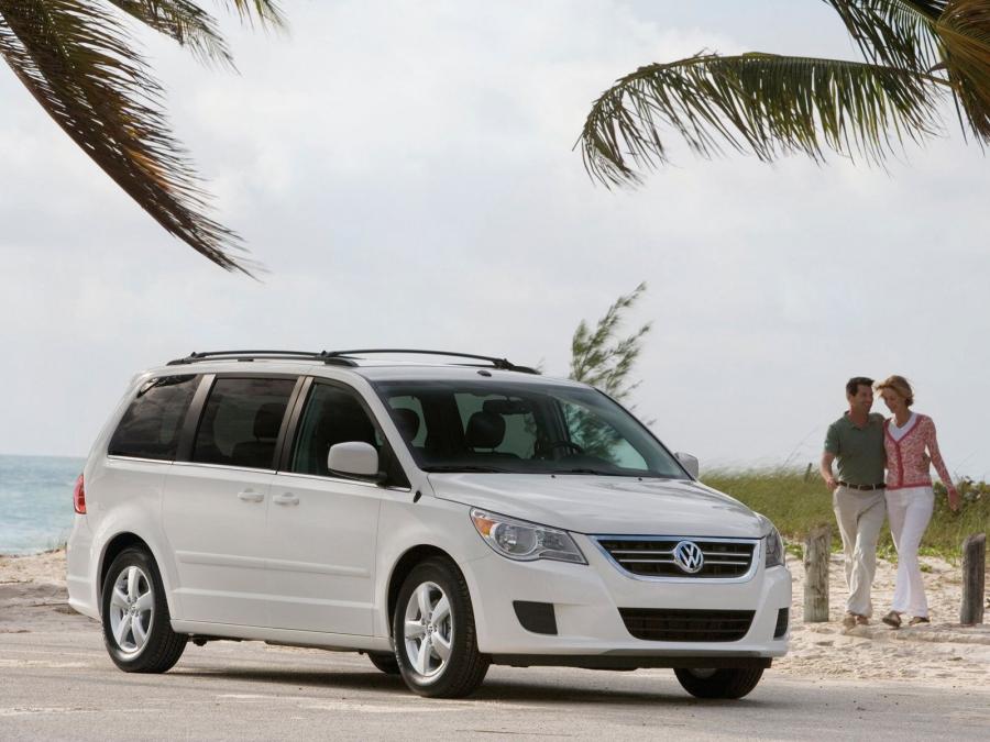 Volkswagen Routan 2008 года  (фото 7 из 26)
